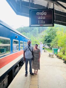 Ella_ninearch_srilanka_exploreyarl_tourguide_budgettour_Ella Station